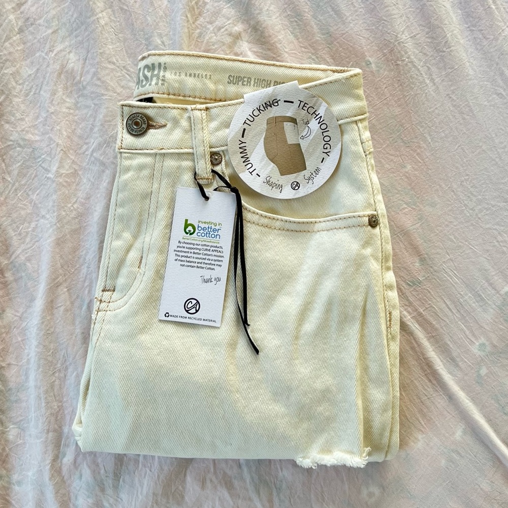 Rewash Curve Appeal Vintage Denim Ripped Jeans